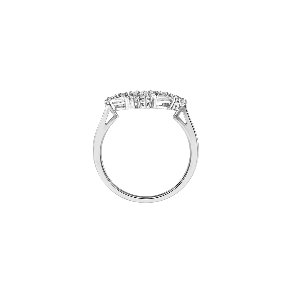 Diamond Heart Ring White Gold Image